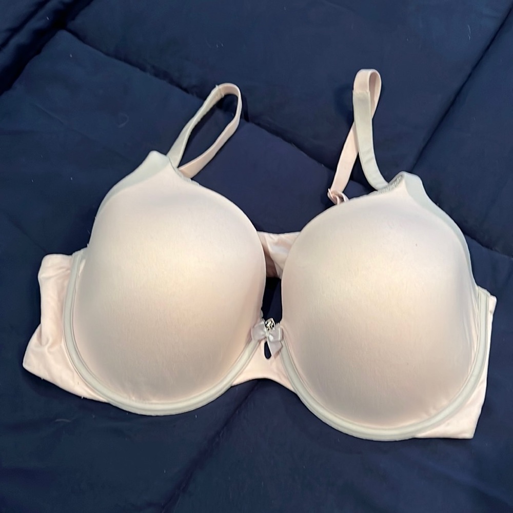 Victoria Secrets Bra